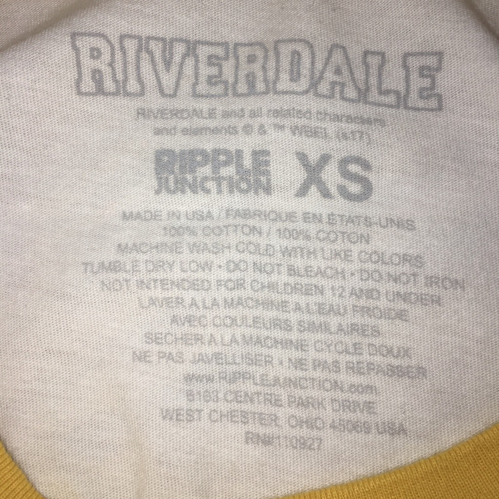 RIVERDALE VIXENS H.B.I.C. CHEERLEADING SHIRT!